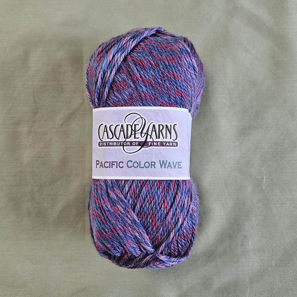 Discontinued NEW Cascade Yarns Pacific Color Wave Yarn Color 327 Destash